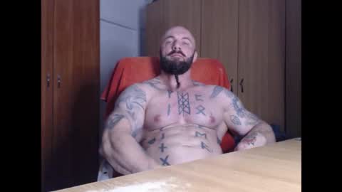 Snapshot of strongivan chatting on 09/21/25, 05:58 StrongIvan online show from 09/21/25, 05:58