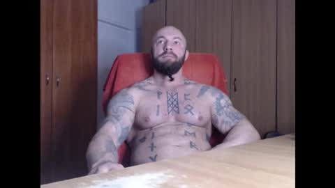 Snapshot of strongivan chatting on 03/27/26, 06:08 StrongIvan online show from 03/27/26, 06:08