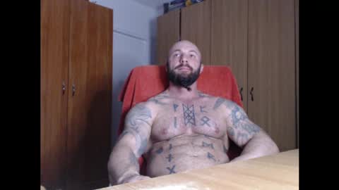 Snapshot of strongivan chatting on 04/07/26, 06:19 StrongIvan online show from 04/07/26, 06:19