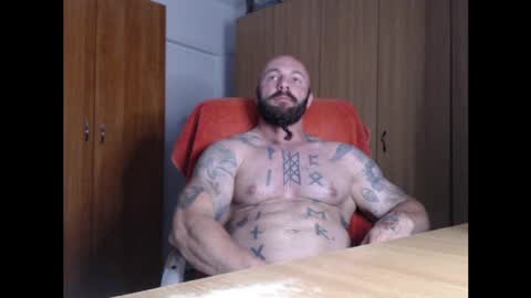 Snapshot of strongivan chatting on 06/06/26, 06:23 StrongIvan online show from 06/06/26, 06:23