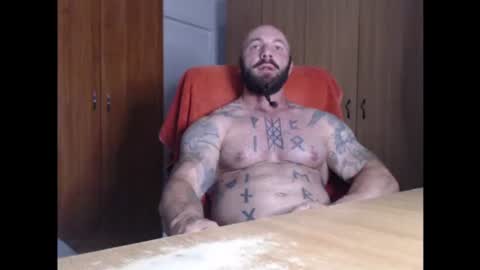 Snapshot of strongivan chatting on 06/10/26, 06:07 StrongIvan online show from 06/10/26, 06:07