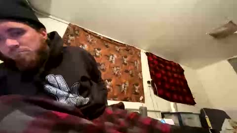 Snapshot of strumie3534336684 chatting on 11/17/25, 05:24 strumie3534336684 online show from 11/17/25, 05:24