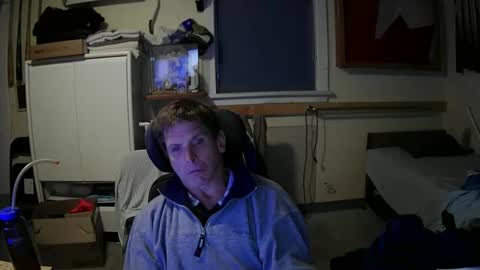 Snapshot of stturbo chatting on 09/27/25, 12:04 stturbo online show from 09/27/25, 12:04