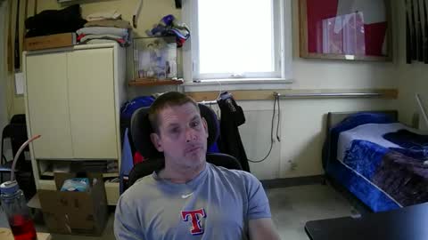 Snapshot of stturbo chatting on 10/24/25, 02:02 stturbo online show from 10/24/25, 02:02