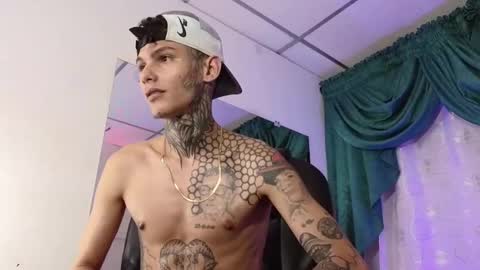 stuart_boy_ online show from 12/13/24, 06:42