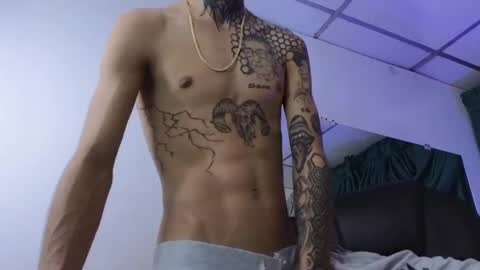 stuart_boy_ online show from 01/11/25, 03:34