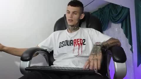 stuart_boy_ online show from 01/12/25, 04:10