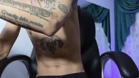 stuart_boy_ online show from 01/12/25, 07:11