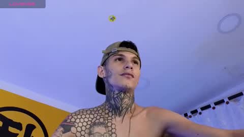 stuart_boy_ online show from 02/05/25, 08:04