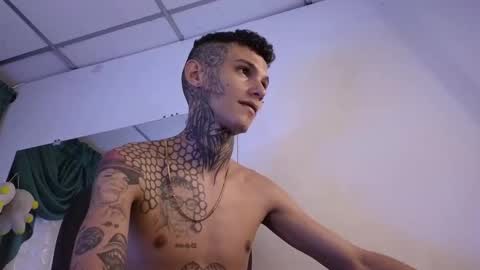 stuart_boy_ online show from 02/10/25, 08:31