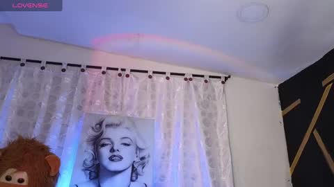 stuart_boy_ online show from 03/08/25, 11:05