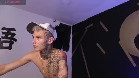 stuart_boy_ online show from 03/08/25, 11:28