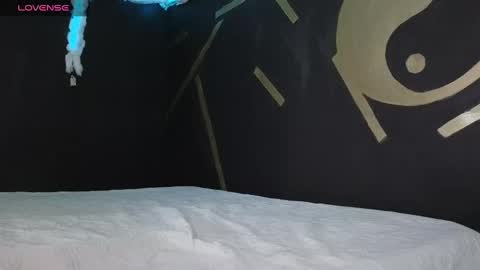 stuart_boy_ online show from 03/11/25, 03:59