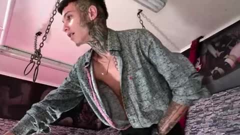 stuart_boy_ online show from 09/21/25, 02:13