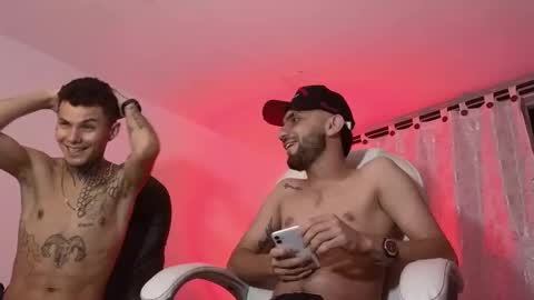 stuart_boy_ online show from 10/04/25, 03:59