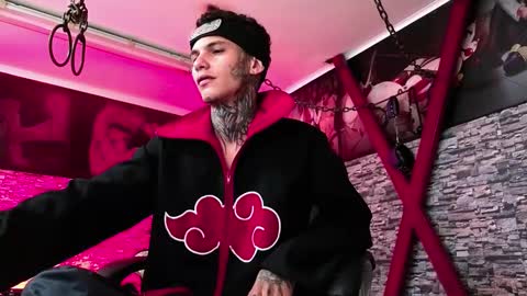 stuart_boy_ online show from 10/20/25, 09:26