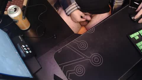 Snapshot of stud69861714 chatting on 12/15/24, 06:29 stud69861714 online show from 12/15/24, 06:29