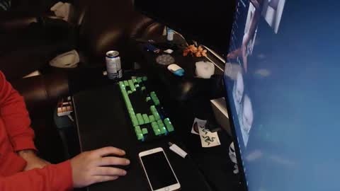 Snapshot of stud69861714 chatting on 10/15/25, 04:23 stud69861714 online show from 10/15/25, 04:23