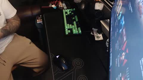 Snapshot of stud69861714 chatting on 10/18/25, 08:15 stud69861714 online show from 10/18/25, 08:15