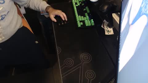 Snapshot of stud69861714 chatting on 11/02/25, 09:44 stud69861714 online show from 11/02/25, 09:44