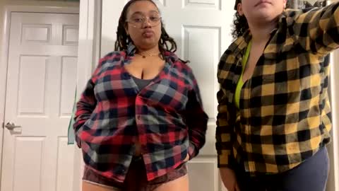 Snapshot of studanejalex chatting on 01/25/25, 02:58 Jae online show from 01/25/25, 02:58