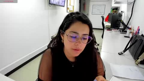 Snapshot of studcb_ chatting on 05/04/26, 11:12 studcb_ online show from 05/04/26, 11:12