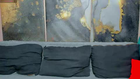 Snapshot of stunning_lily chatting on 05/12/26, 06:43 Lilya online show from 05/12/26, 06:43