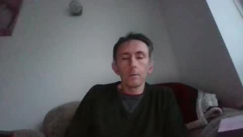 Snapshot of stuuuey73 chatting on 12/09/24, 03:22 stuuuey73 online show from 12/09/24, 03:22