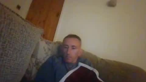 Snapshot of stuuuey73 chatting on 09/22/25, 08:55 stuuuey73 online show from 09/22/25, 08:55