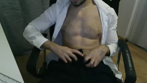 STV8000 online show from 01/11/25, 03:42