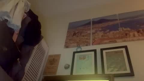 Snapshot of stxllaxcx chatting on 04/03/26, 09:51 stxllaxcx online show from 04/03/26, 09:51