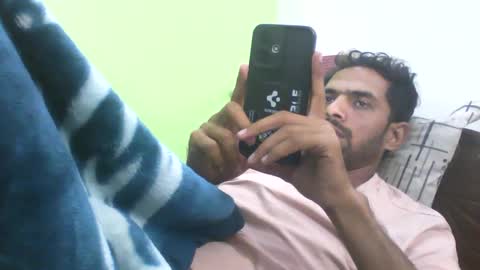 Snapshot of stylish0000008 chatting on 12/29/24, 02:42 Indian Couple online show from 12/29/24, 02:42