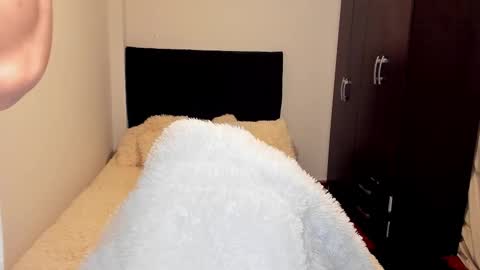 stylish men online show from 09/19/25, 05:02