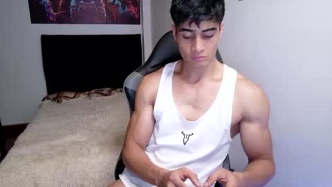stylish man online show from 06/30/26, 09:49