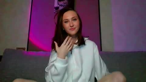 Snapshot of su_11111 chatting on 02/20/25, 06:57 LINA online show from 02/20/25, 06:57