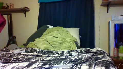 sub4you69brat online show from 02/04/25, 09:10