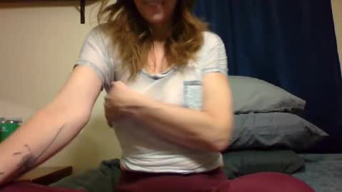 Snapshot of sub4you69brat chatting on 11/26/25, 11:17 sub4you69brat online show from 11/26/25, 11:17