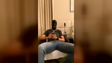 Snapshot of subefram chatting on 07/20/26, 08:22 SLAVE EFRAM online show from 07/20/26, 08:22