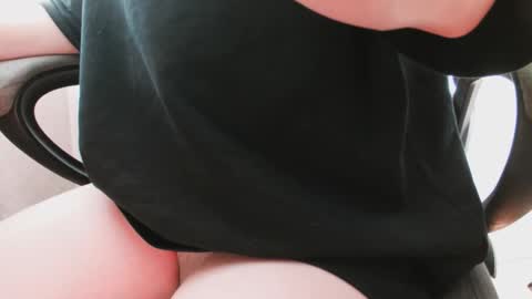 Snapshot of subfembo chatting on 09/11/25, 09:53 Sub Femboy online show from 09/11/25, 09:53