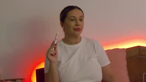 Snapshot of sublimecarla chatting on 11/25/25, 08:58 Carla online show from 11/25/25, 08:58