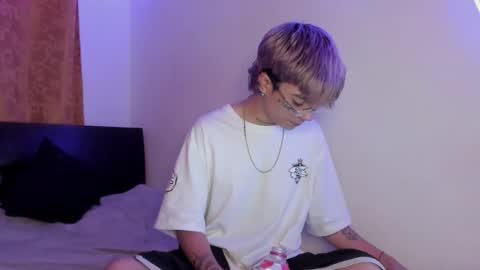 Snapshot of submissive_boyy_ chatting on 03/24/26, 07:30 nico online show from 03/24/26, 07:30