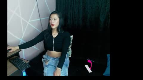 submissiveemily online show from 09/09/25, 11:04