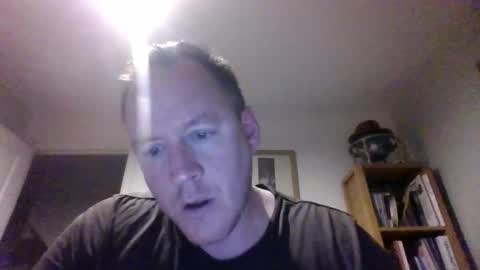 Snapshot of submissivepig4u chatting on 04/18/26, 08:20 The PIG online show from 04/18/26, 08:20