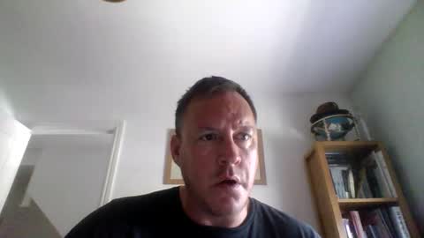 Snapshot of submissivepig4u chatting on 05/23/26, 10:52 The PIG online show from 05/23/26, 10:52