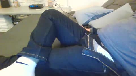 Snapshot of submissivguy chatting on 12/03/24, 06:49 submissivguy online show from 12/03/24, 06:49
