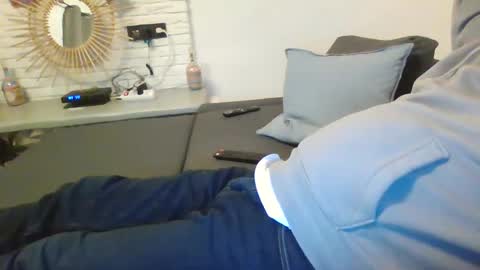 Snapshot of submissivguy chatting on 01/14/25, 08:26 submissivguy online show from 01/14/25, 08:26