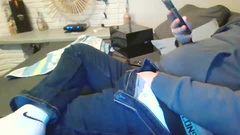 Snapshot of submissivguy chatting on 02/11/25, 08:10 submissivguy online show from 02/11/25, 08:10