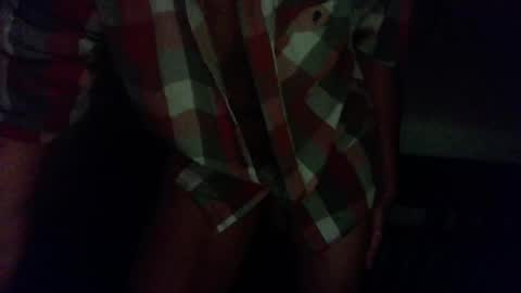 Snapshot of submitted4u chatting on 09/27/25, 01:32 Submitted4u online show from 09/27/25, 01:32