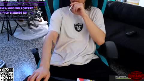 Snapshot of substanc3 chatting on 03/13/26, 10:33 Im Substanc3 online show from 03/13/26, 10:33