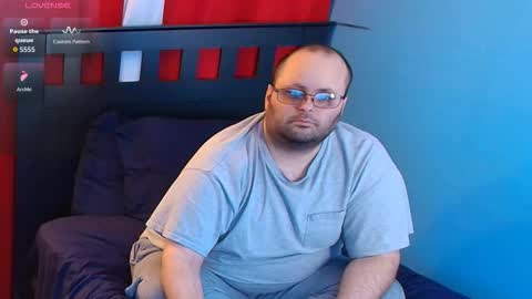 Snapshot of subzero_2689 chatting on 11/28/25, 05:43 subzero online show from 11/28/25, 05:43